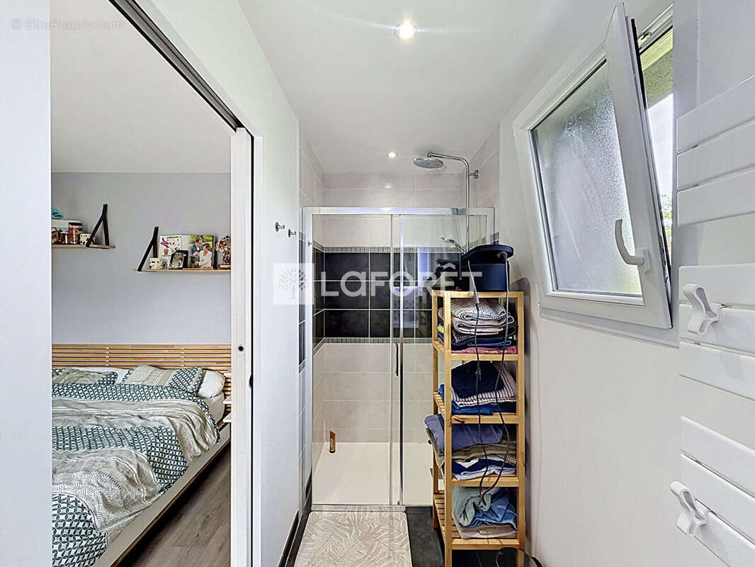 Maison de plain-pied centre Saint Georges Des Groseillers 130 m2 - photo 10