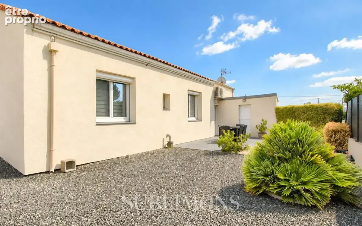 Maison à LA CHAPELLE-BASSE-MER