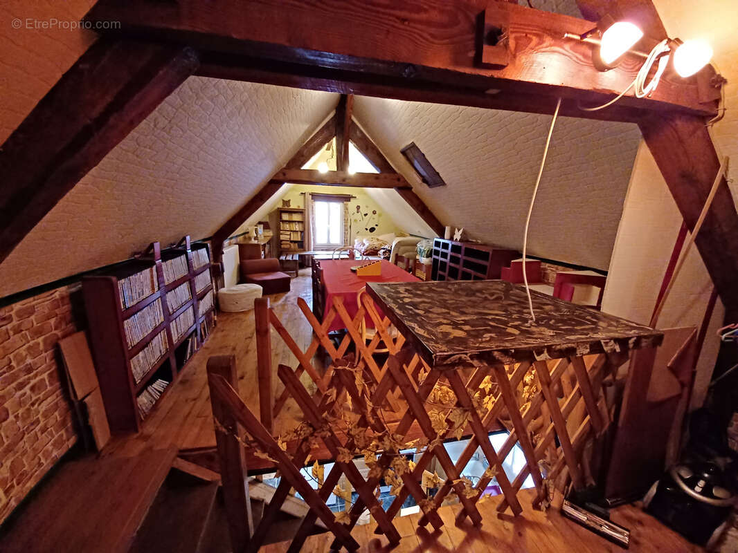 Maison à MAURIAC