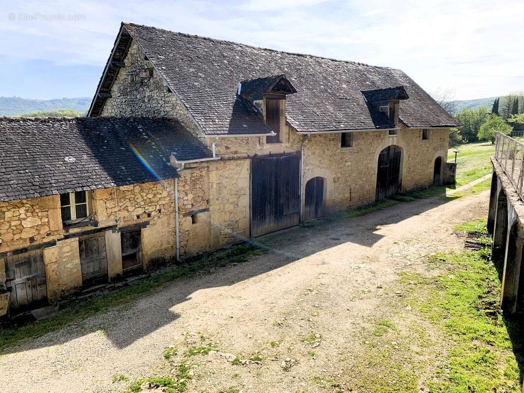 Maison 126 m² à Saint-Cernin-De-Larche  - photo 15
