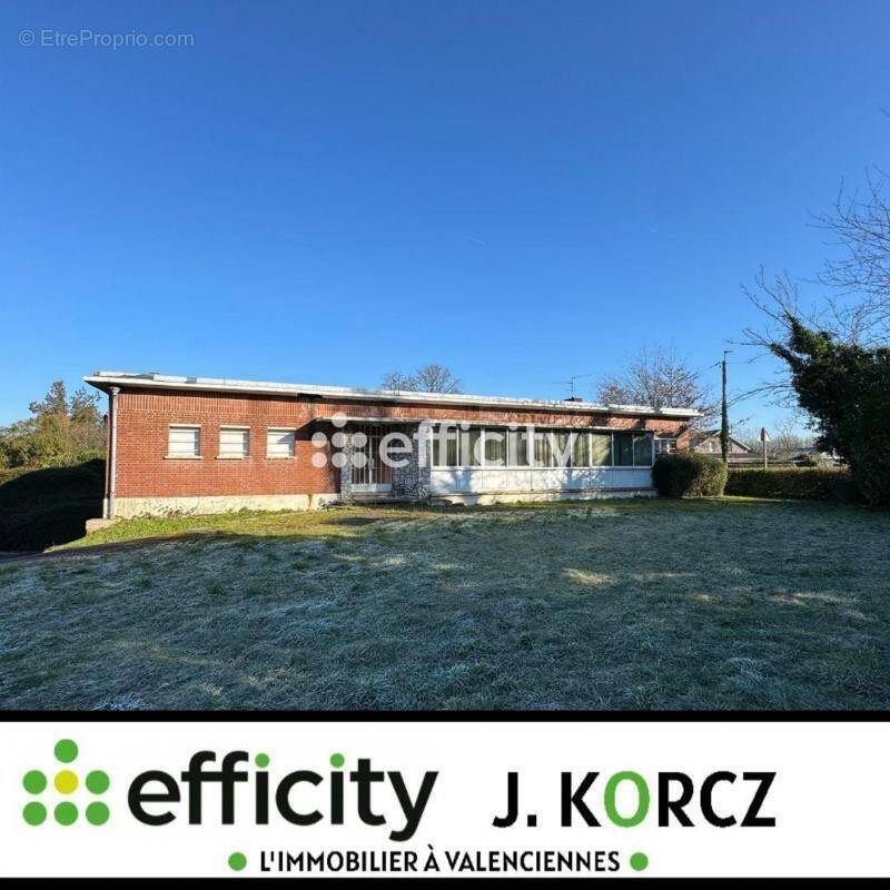 Commerce à CONDE-SUR-L&#039;ESCAUT