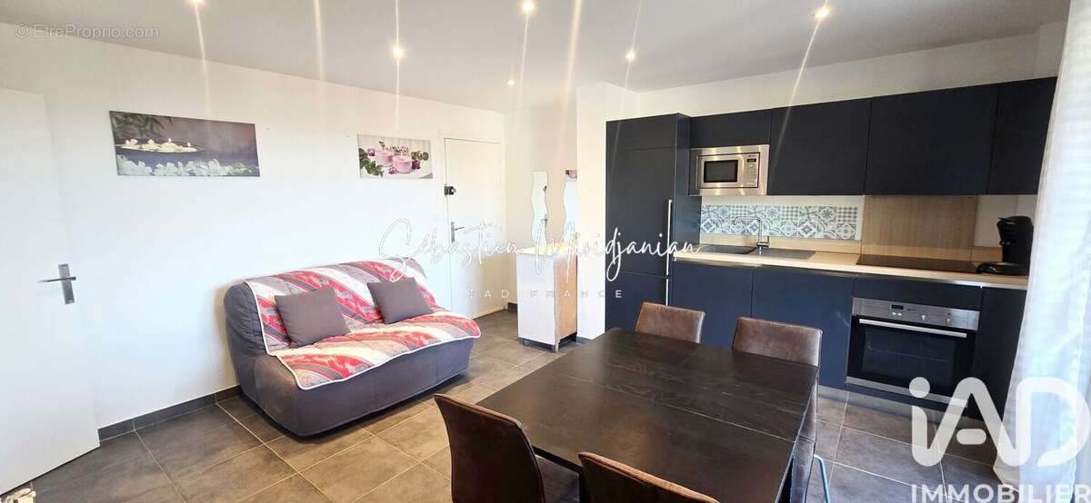 Photo 3 - Appartement à BORMES-LES-MIMOSAS