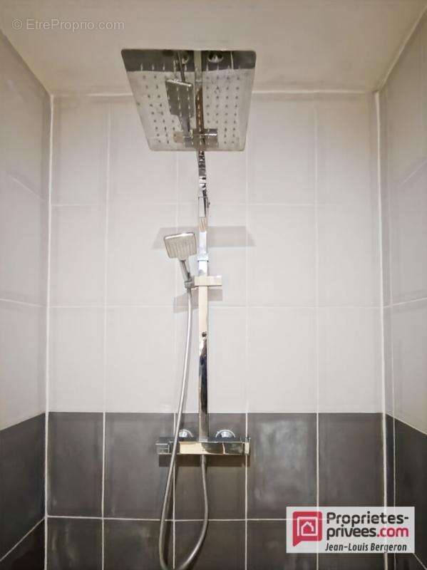 Maison à POCE-SUR-CISSE