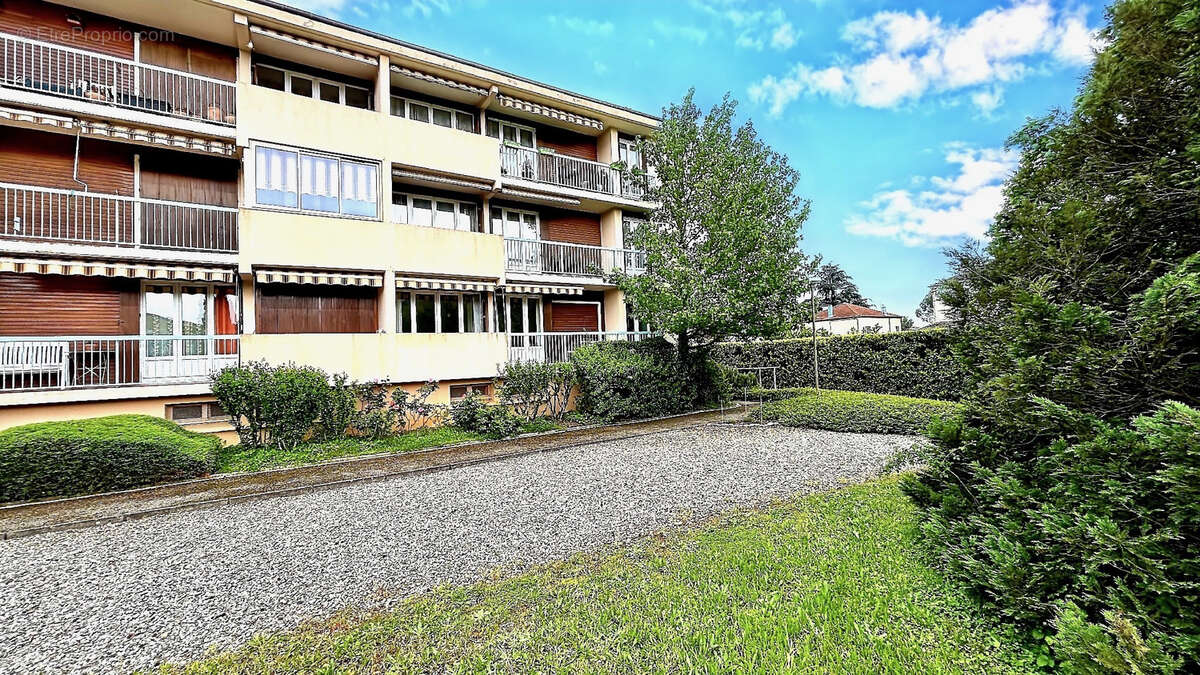 Appartement à GUILHERAND-GRANGES