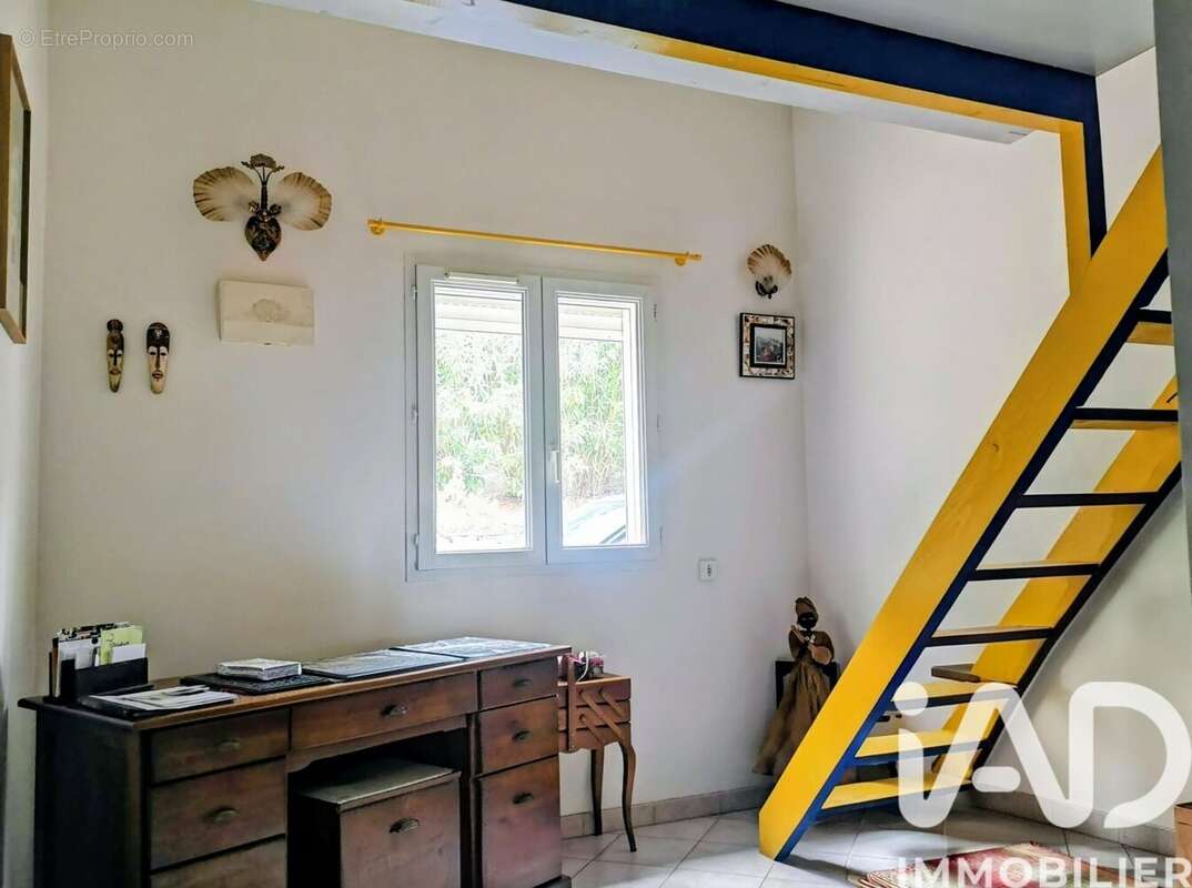 Photo 8 - Maison à CUERS