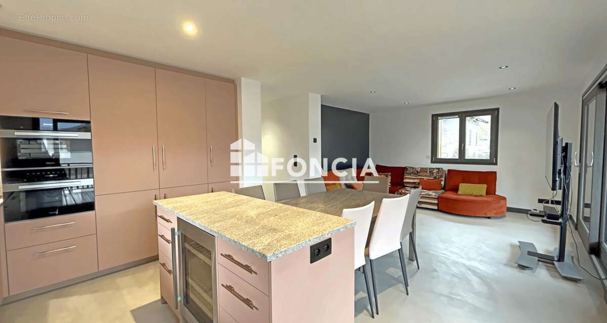 Appartement à AIGUEBLANCHE