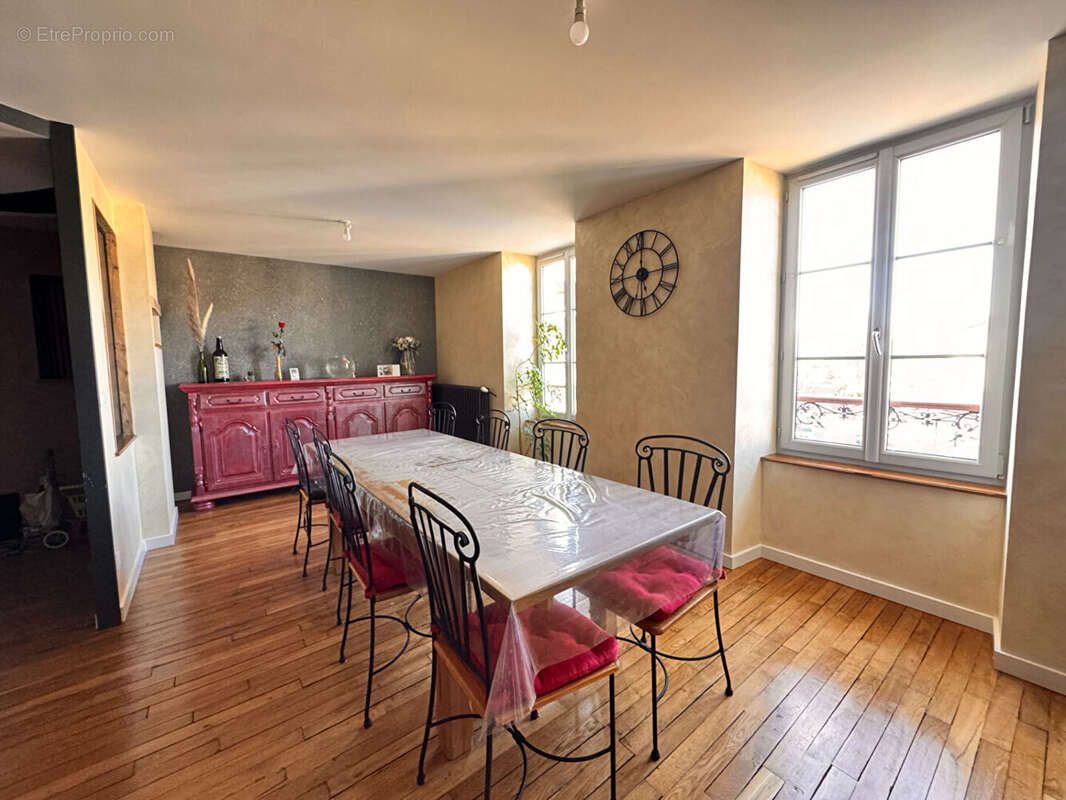 Appartement à LONS-LE-SAUNIER