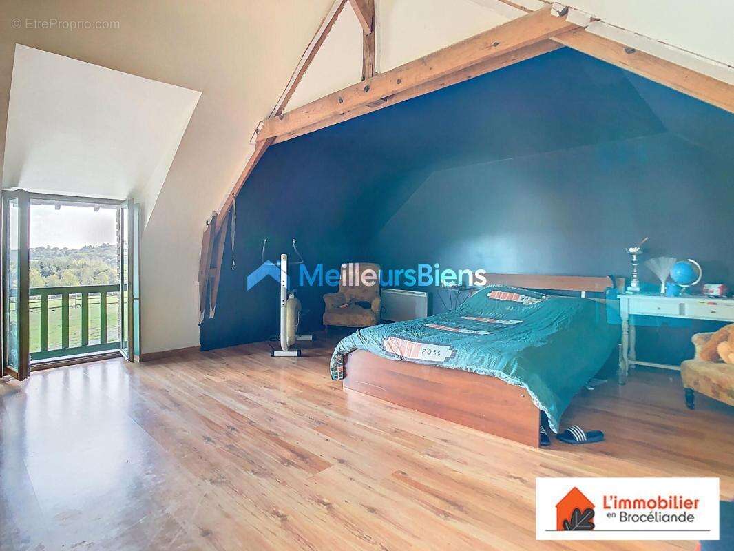 Maison à PLELAN-LE-GRAND