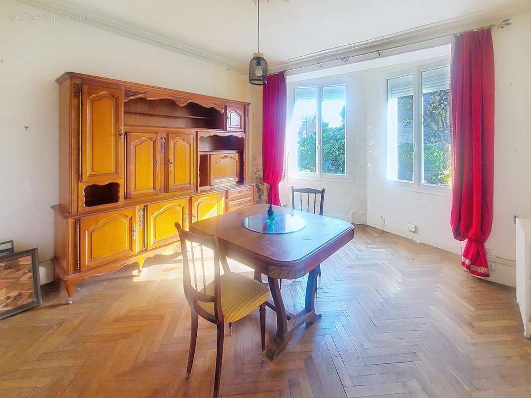 Photo 4 - Maison à OISSEL