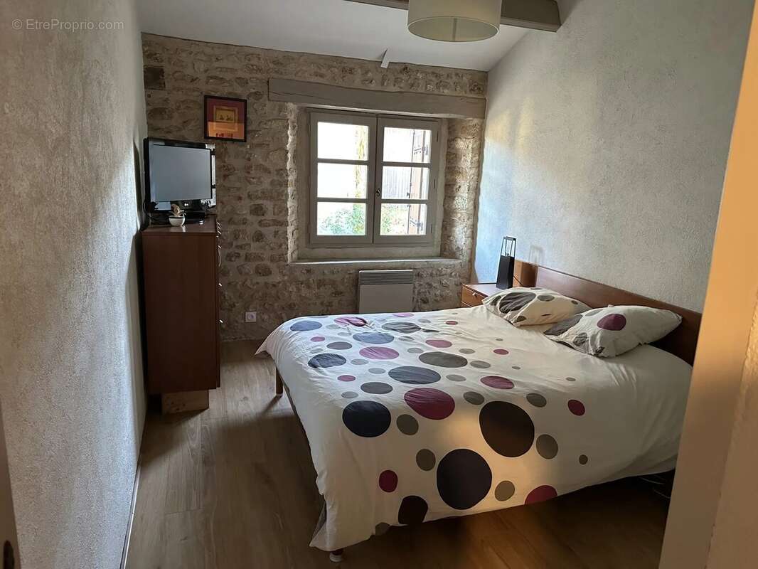 Maison à LA FERRIERE-AIROUX