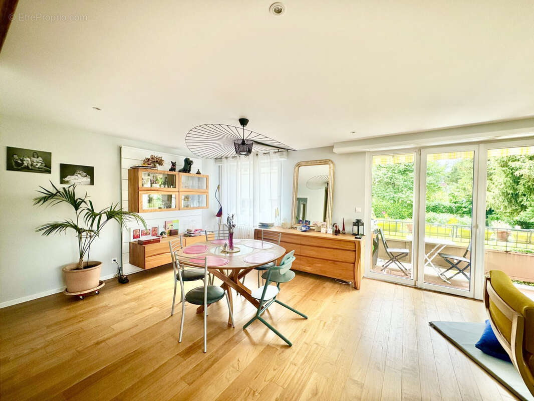Mittelhausbergen beaux volumes pour ce 4/5 pièces avec balcons et garage - photo 10