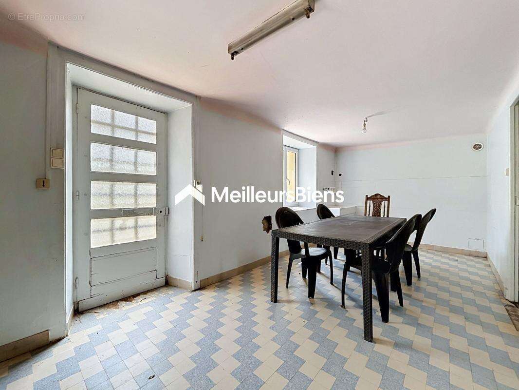 Maison à MENEAC