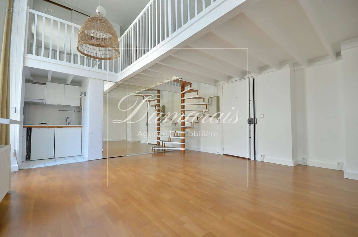 Appartement à PARIS-4E