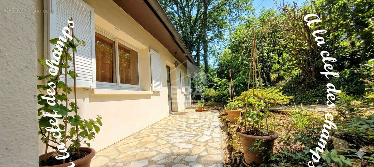 Maison à BURES-SUR-YVETTE