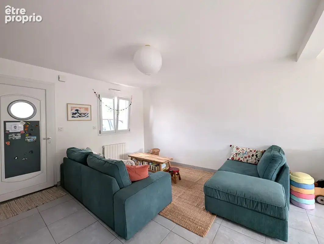 Maison familiale de 2011, 3 chambres et jardin de 619 m² à Baguer-Pican - photo 3