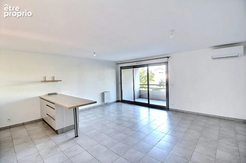 Monteux  appartement t3 avec terrasse, garage fermé et parking - photo 2