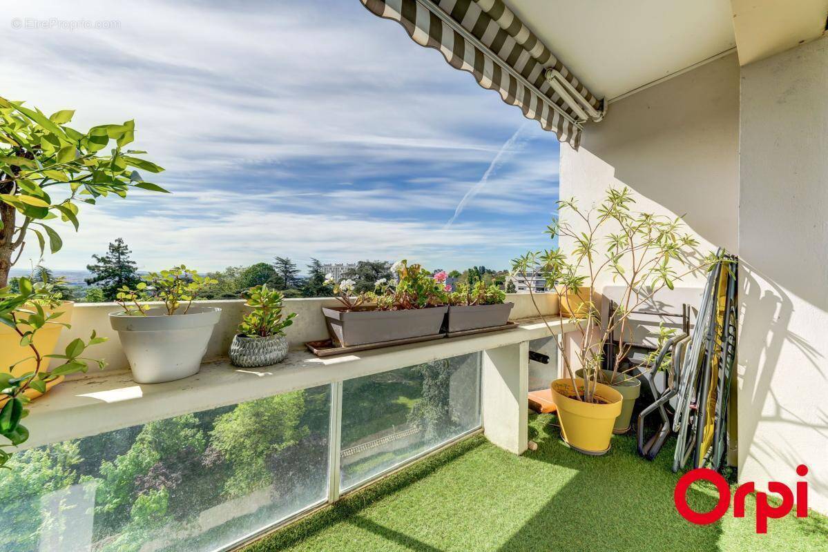 Appartement à CALUIRE-ET-CUIRE