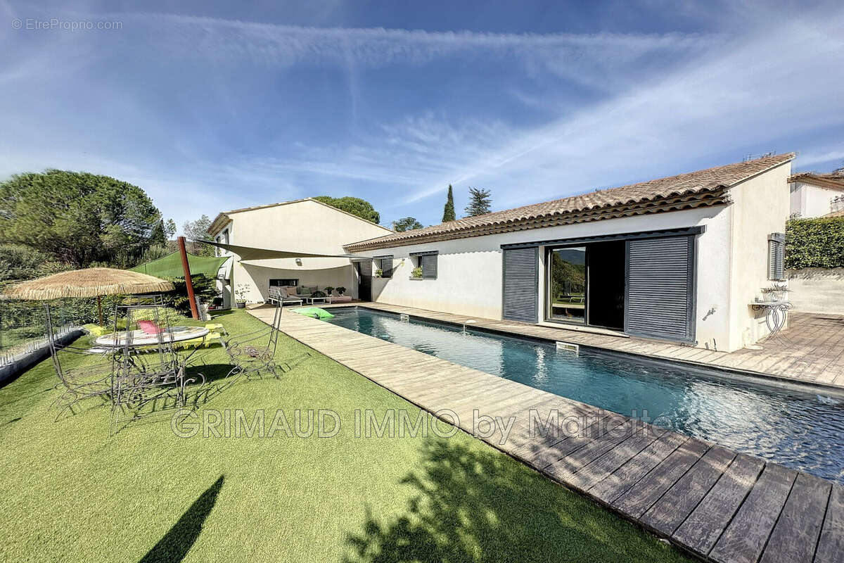 Maison à PLAN-DE-LA-TOUR