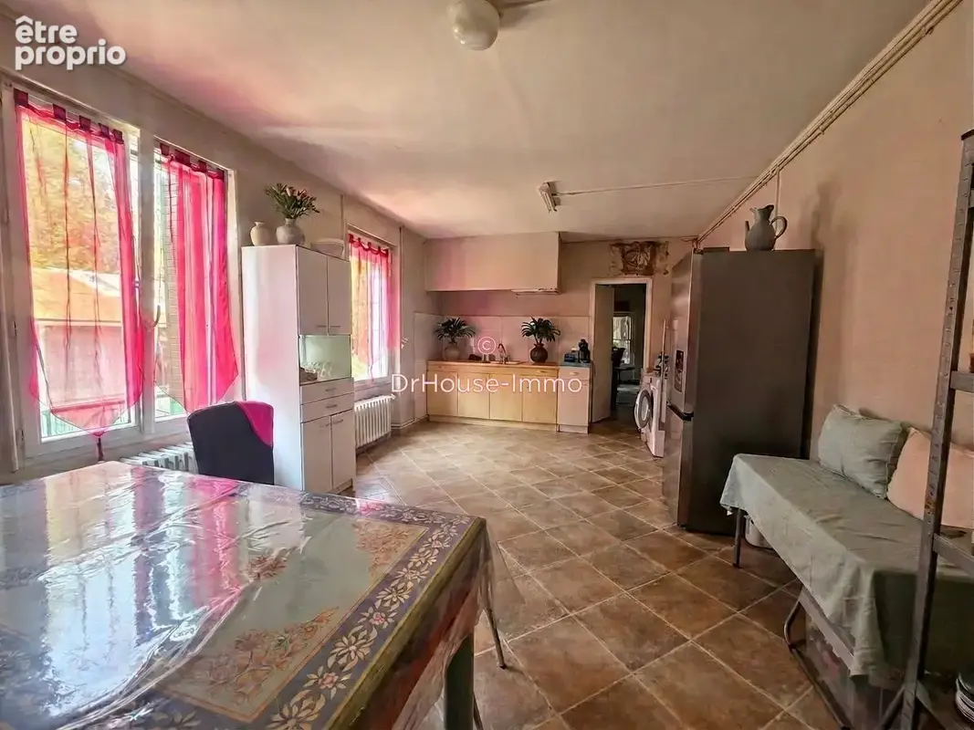Maison 94 m² à Saint-Martin-L'ars  - photo 3