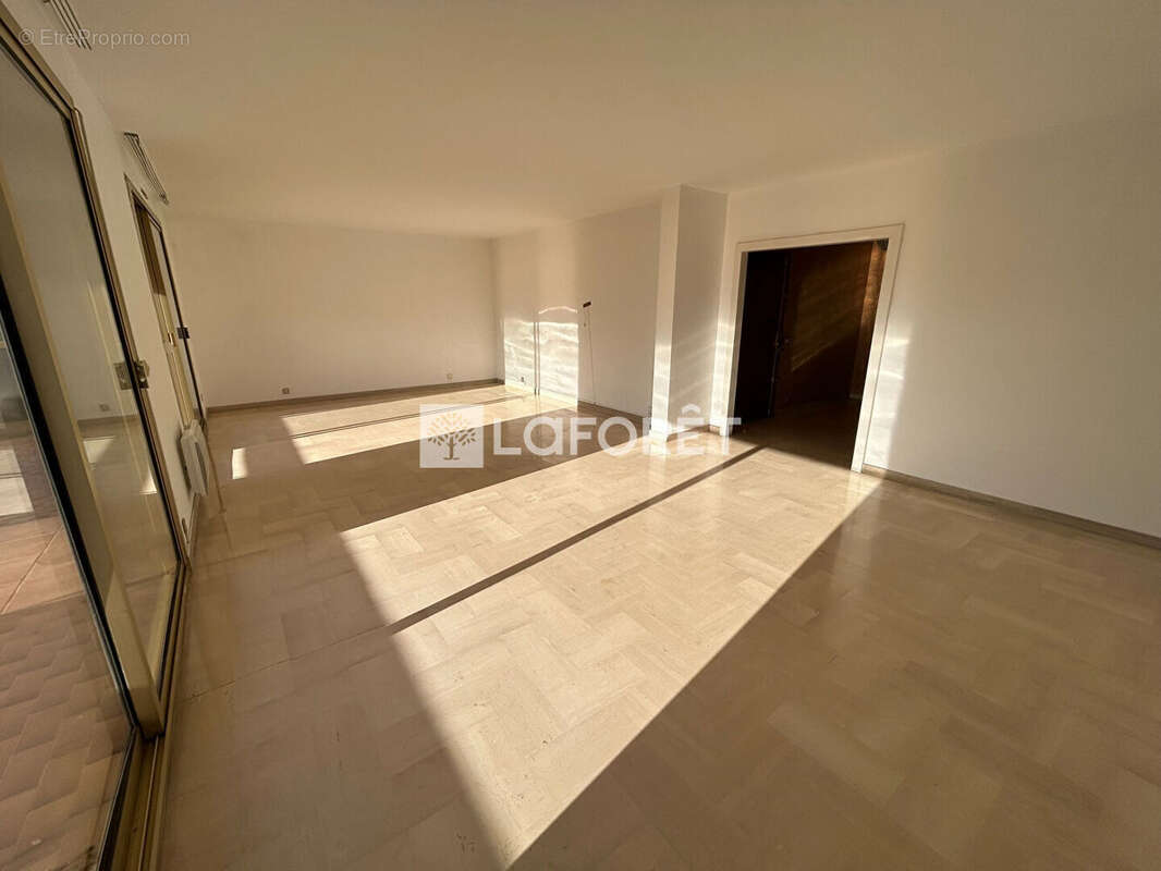 Grand T3 , 104 m2 , Cabot - photo 16
