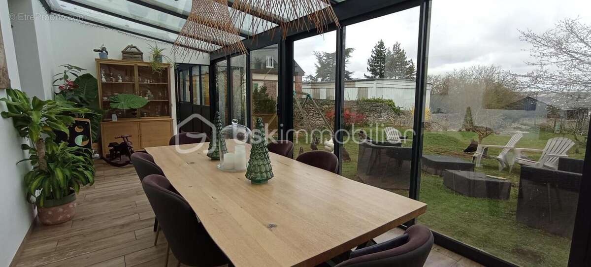 Maison à AMBLAINVILLE