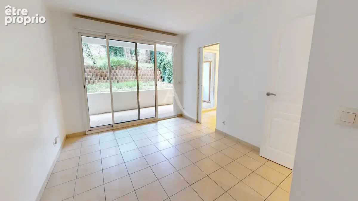 Appartement Montpellier T1 BIS 33 m2, terrasse 10M2 jardin 47m2, - photo 3