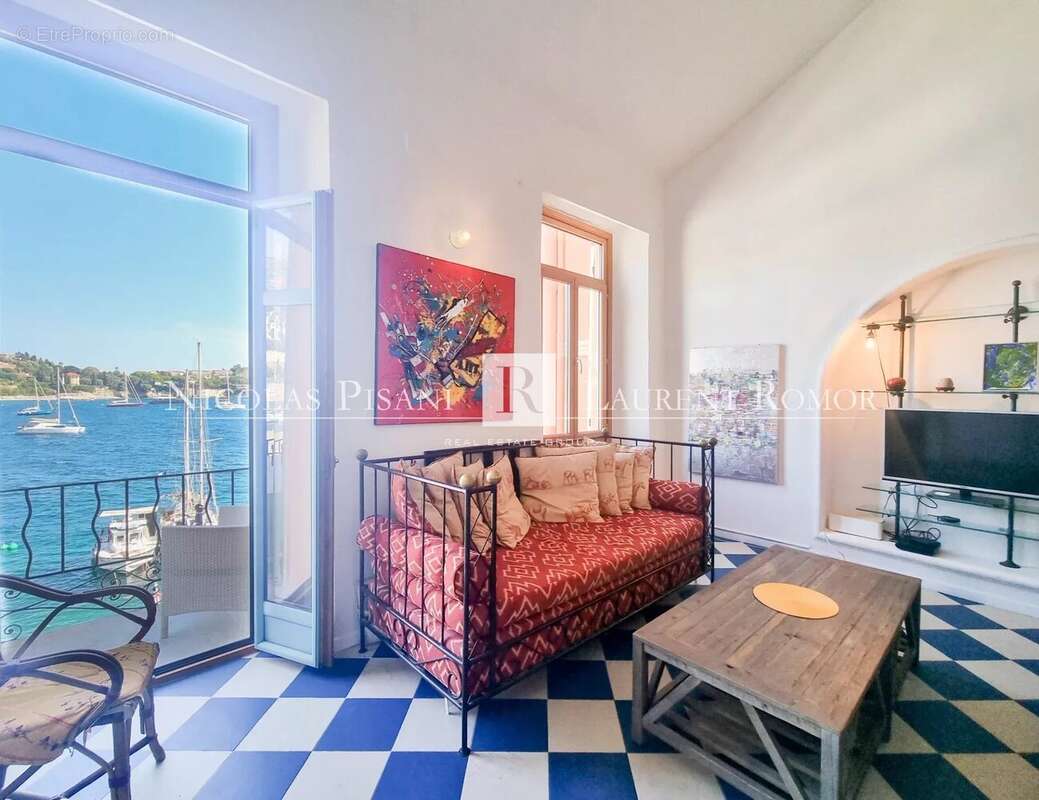 Appartement à VILLEFRANCHE-SUR-MER