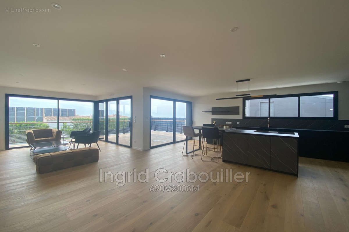 Maison à VAUX-SUR-MER