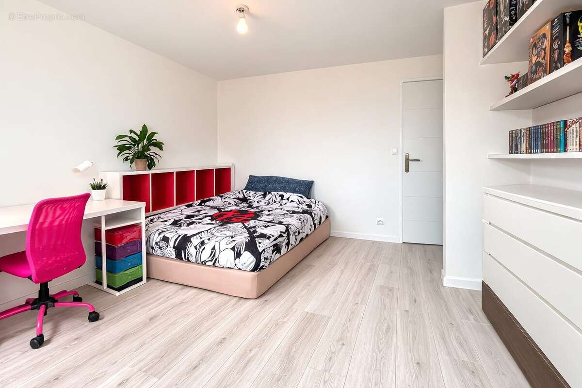 Maison 126 m² à Saint-Beauzire  - photo 9