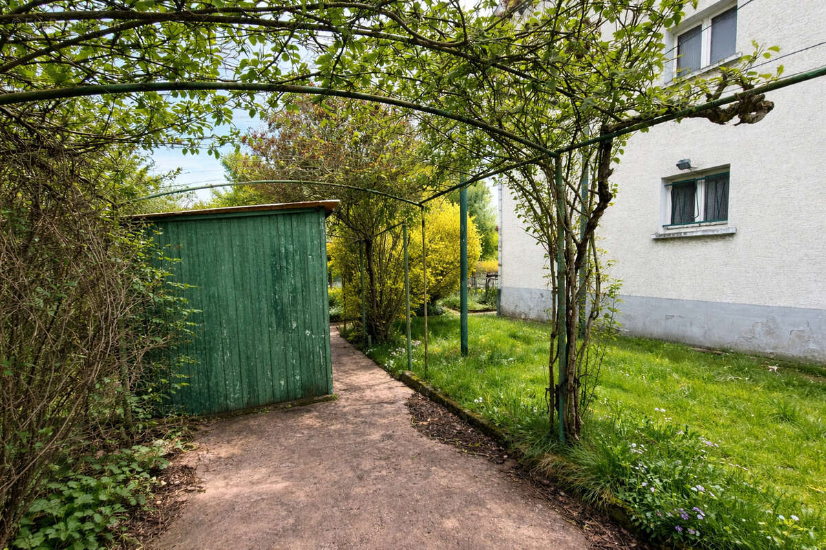 Maison à JARVILLE-LA-MALGRANGE