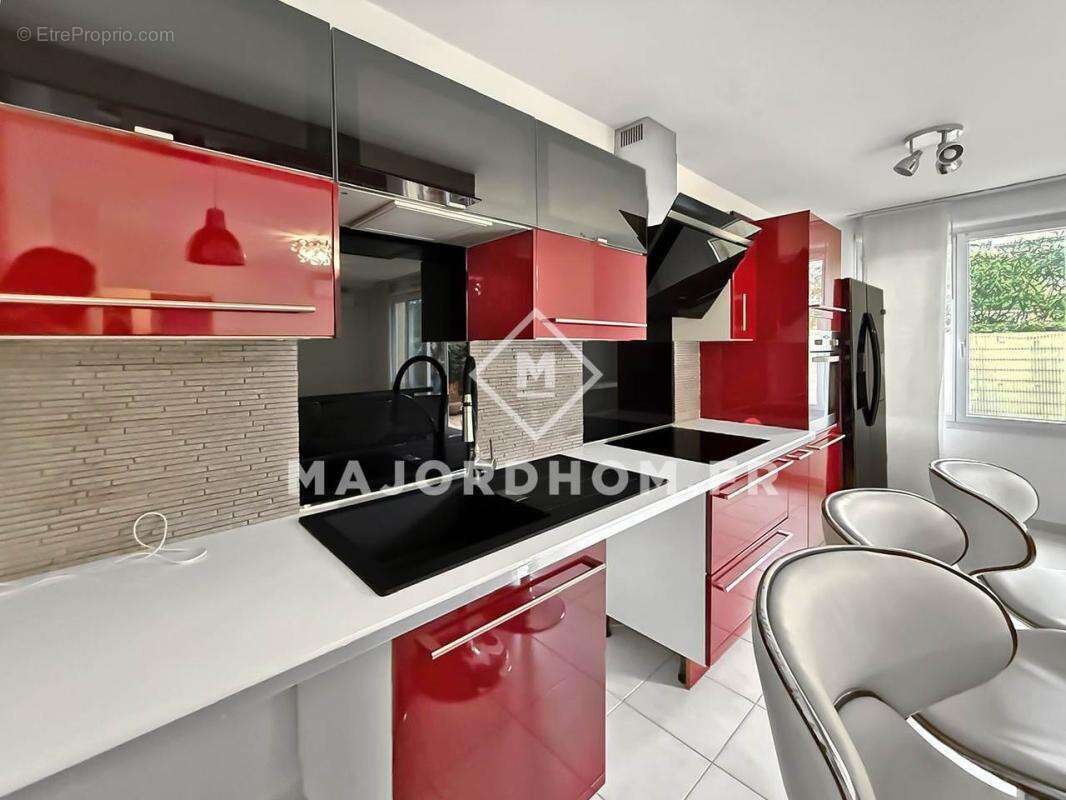 Appartement à MARSEILLE-10E