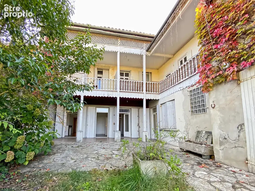 Maison Toulousaine Montauban Quartier SAint Michell 8 pièce(s) 285 m2 - photo 11