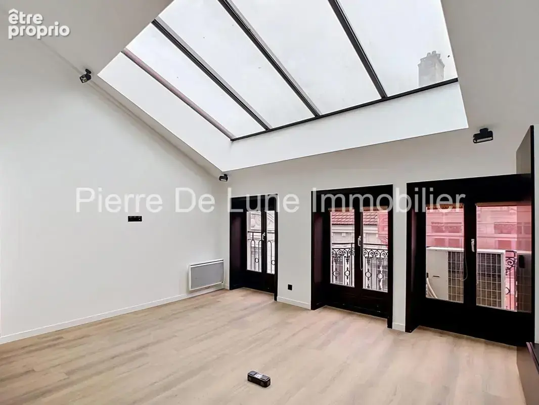 Presqu'île, dernier étage, 124m2, verrière exceptionnelle - photo 5