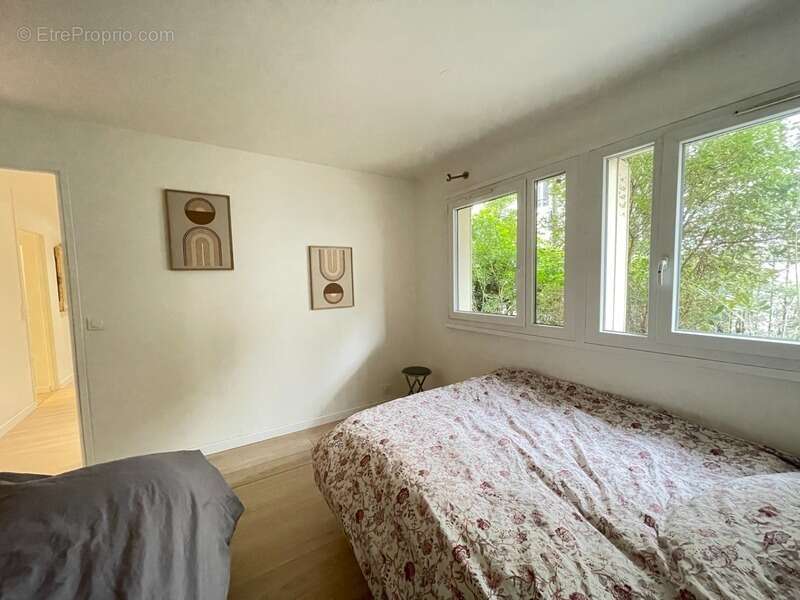 Appartement à PARIS-20E