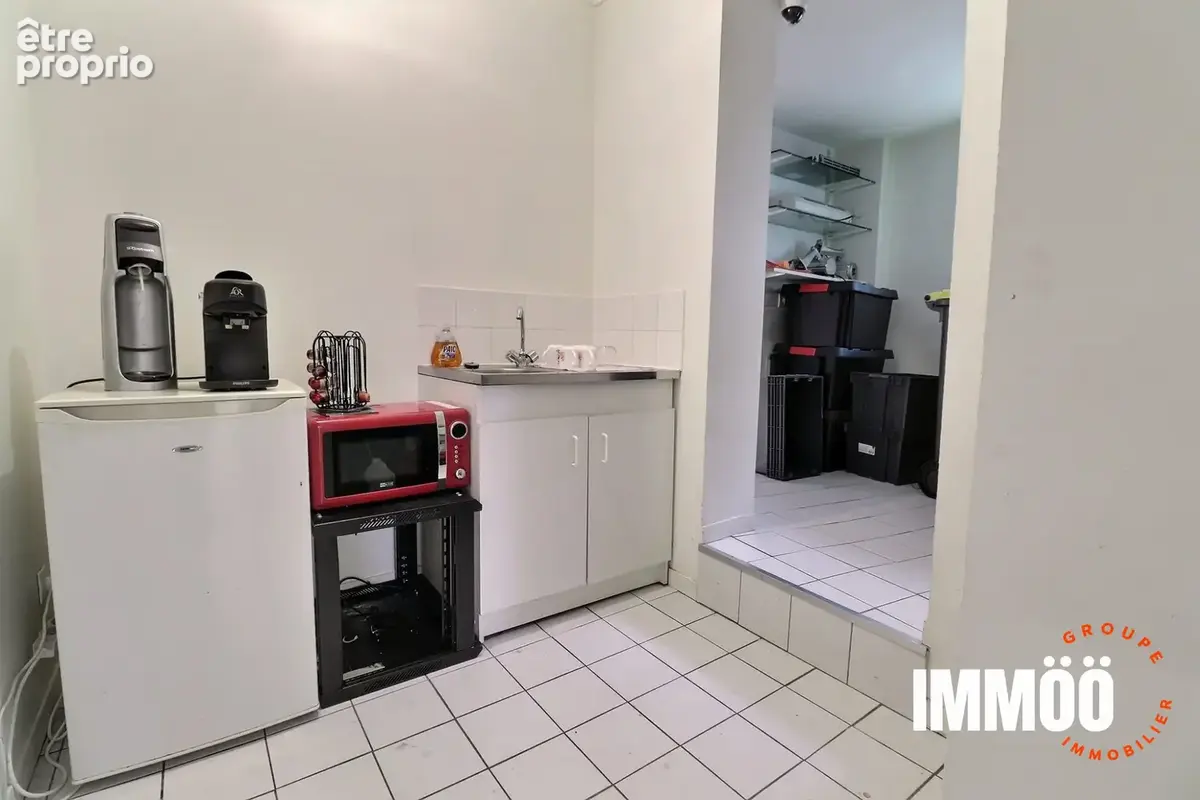 Commerce 52 m² à vendre à Notre-Dame-De-Bondeville (76960) - photo 3