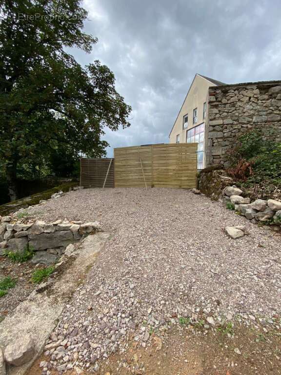Maison à CHATEAU-CHINON(VILLE)