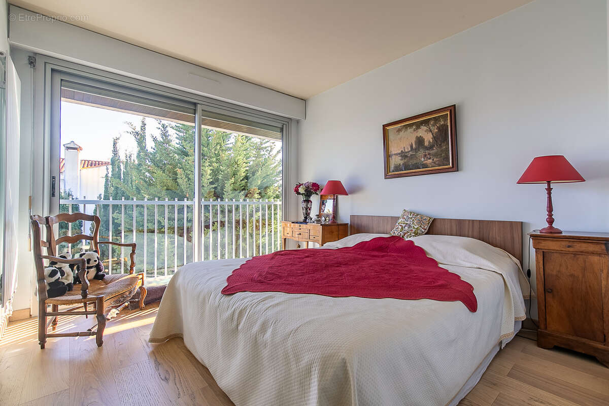 Appartement à MARSEILLE-9E