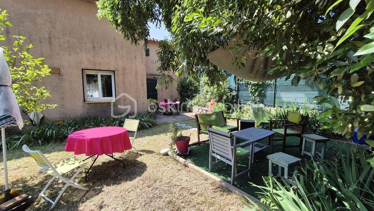 A vendre maison 3 faces de 131m² sur terrain de 336m² a ceret - trois chambres - garage - climatisation reversible - vue sur le  - photo 29