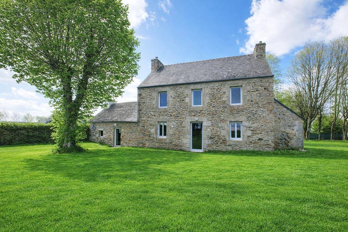 Maison à PLOUEZOC'H