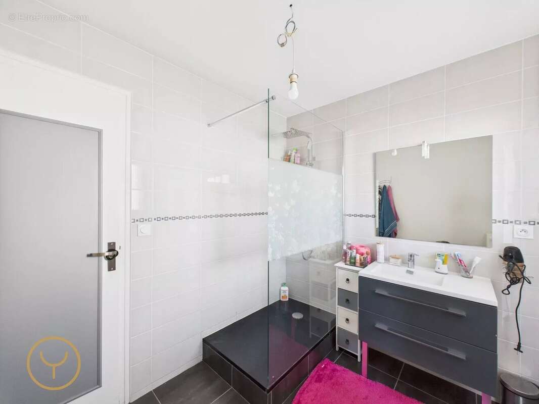 Appartement à TROYES