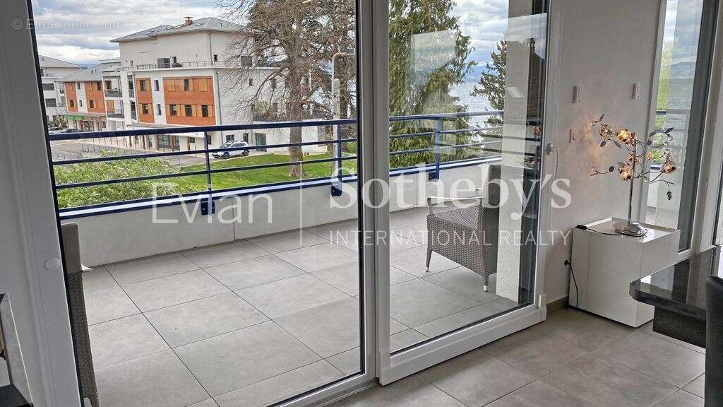 Appartement à EVIAN-LES-BAINS