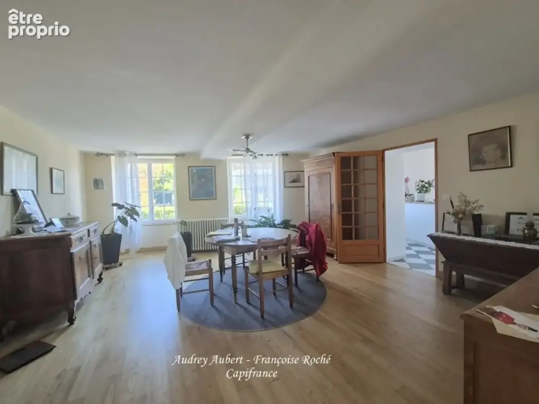 Maison à vendre 9 pièces AUTHON EBEON (17) - photo 3