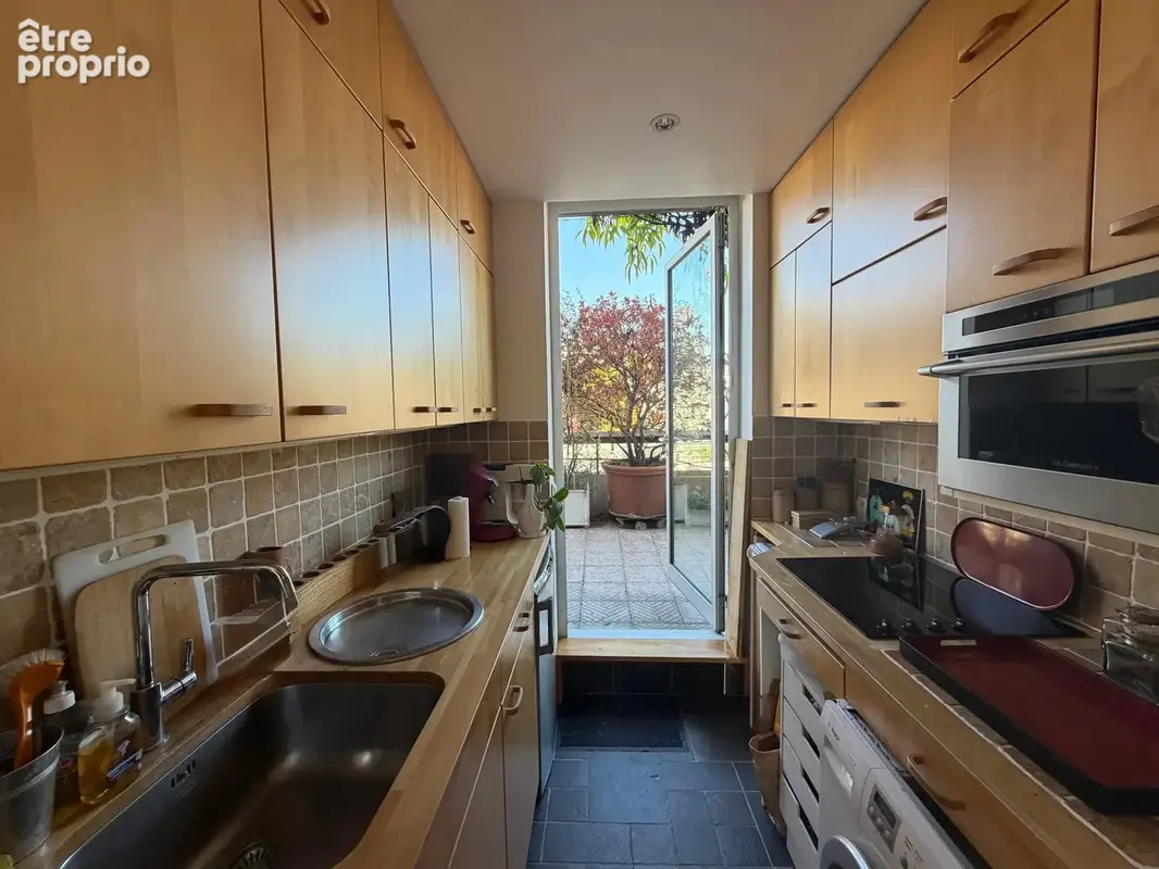 Appartement de126m2 au 6ème étage avec terrasse de 110m2 avec une vue dégagée - photo 4