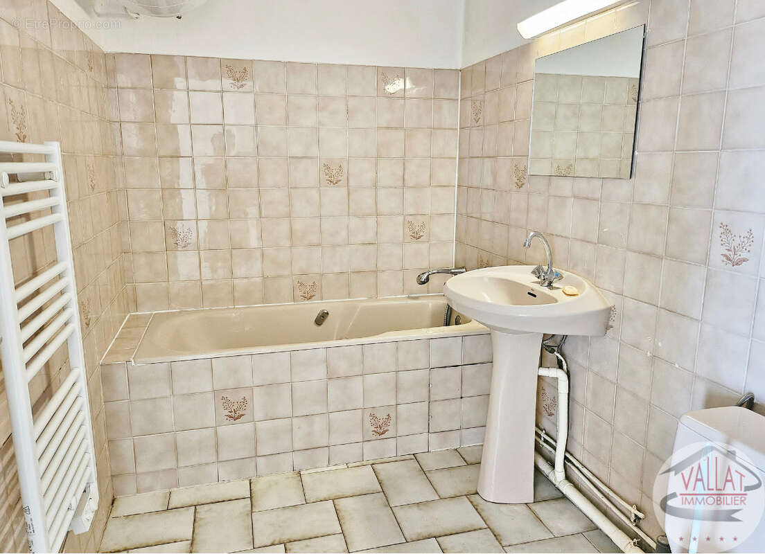 Appartement proche commodités à vendre à Agde ! - photo 7