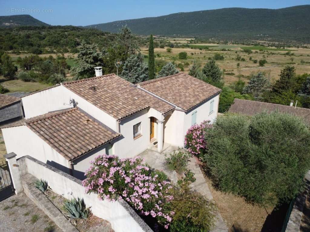 Maison à POMPIGNAN