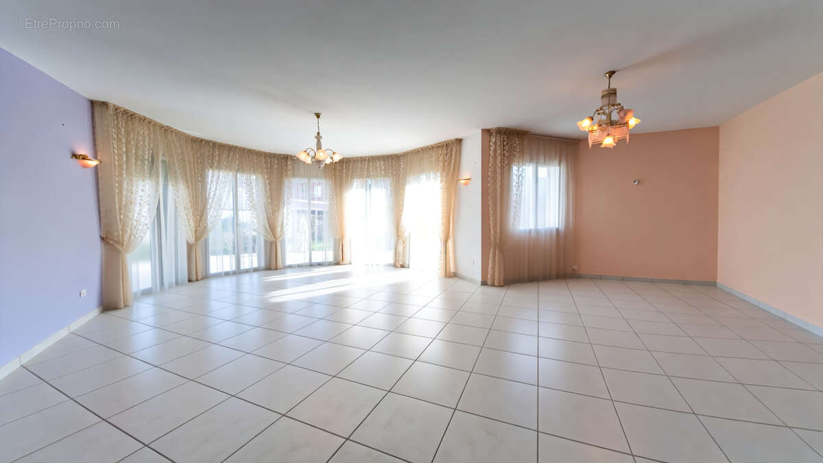 Maison à SAINTE-MARGUERITE