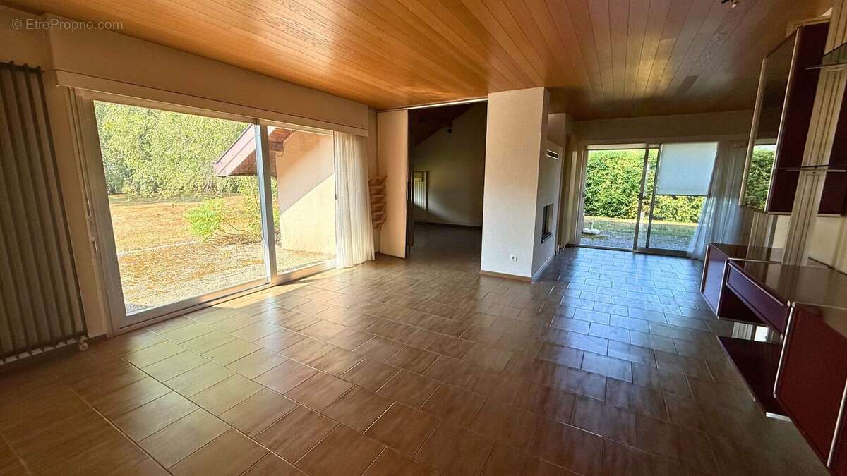 Maison 8 pièces 225 m² à vendre à Strueth (68580) - photo 4
