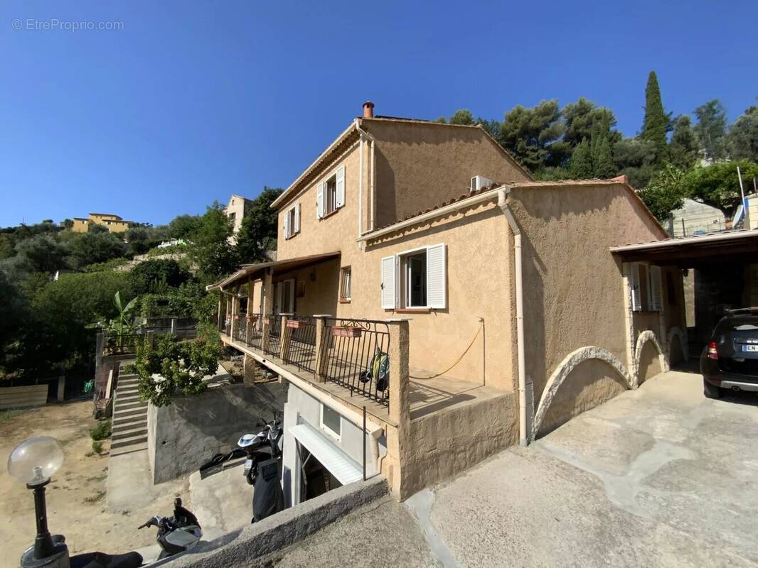 Maison à MENTON