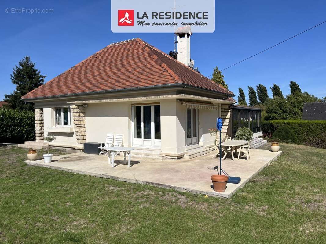 Maison à SAINT-OUEN-L'AUMONE