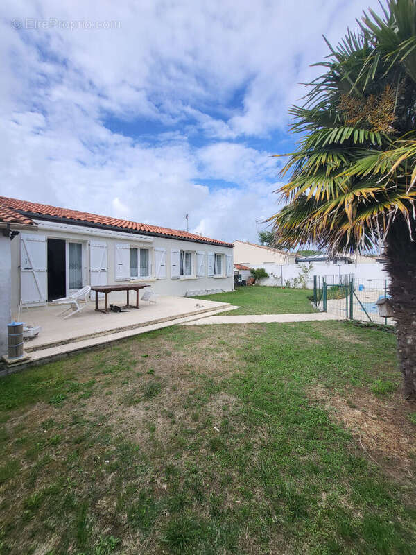 Maison à BOURCEFRANC-LE-CHAPUS